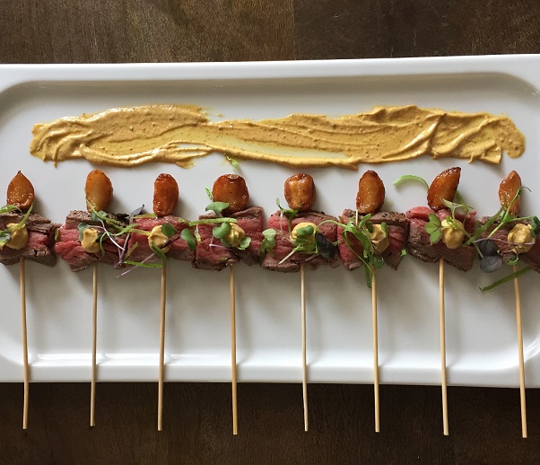 Beef Tenderloin Grill Stick with Roasted Garlic and Curry Mayo